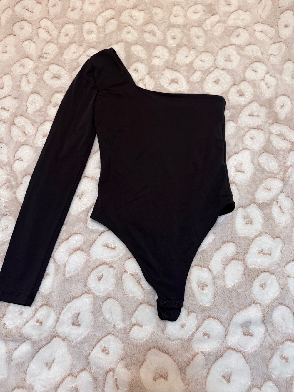 Babaton Black One-Shoulder Long-Sleeve Kids Bodysuit